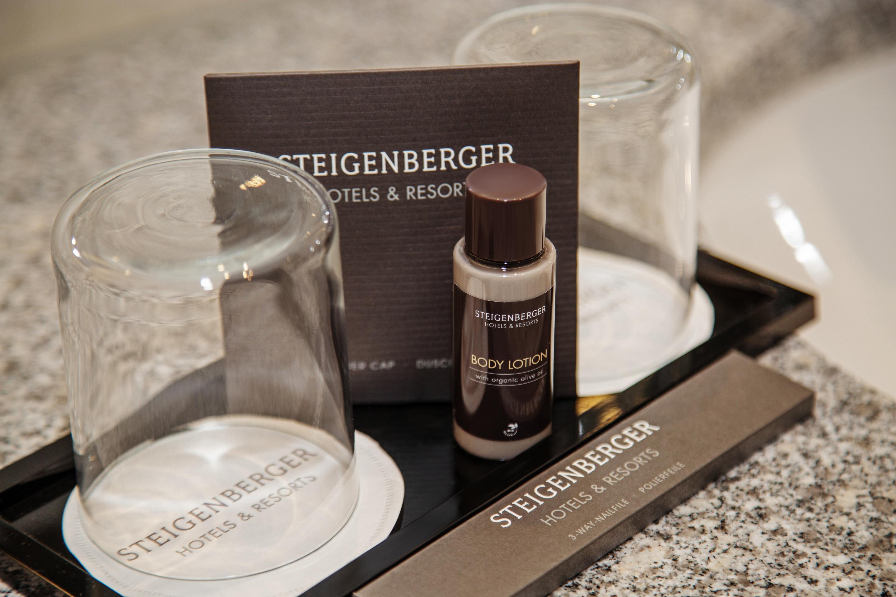 Steigenberger Airport Hotel Berlin Schoenefeld Exterior photo Steigenberger Hotels & Resorts